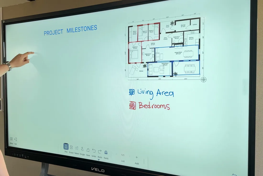 A floor plan image placed on the whiteboard canvas beside the project notes